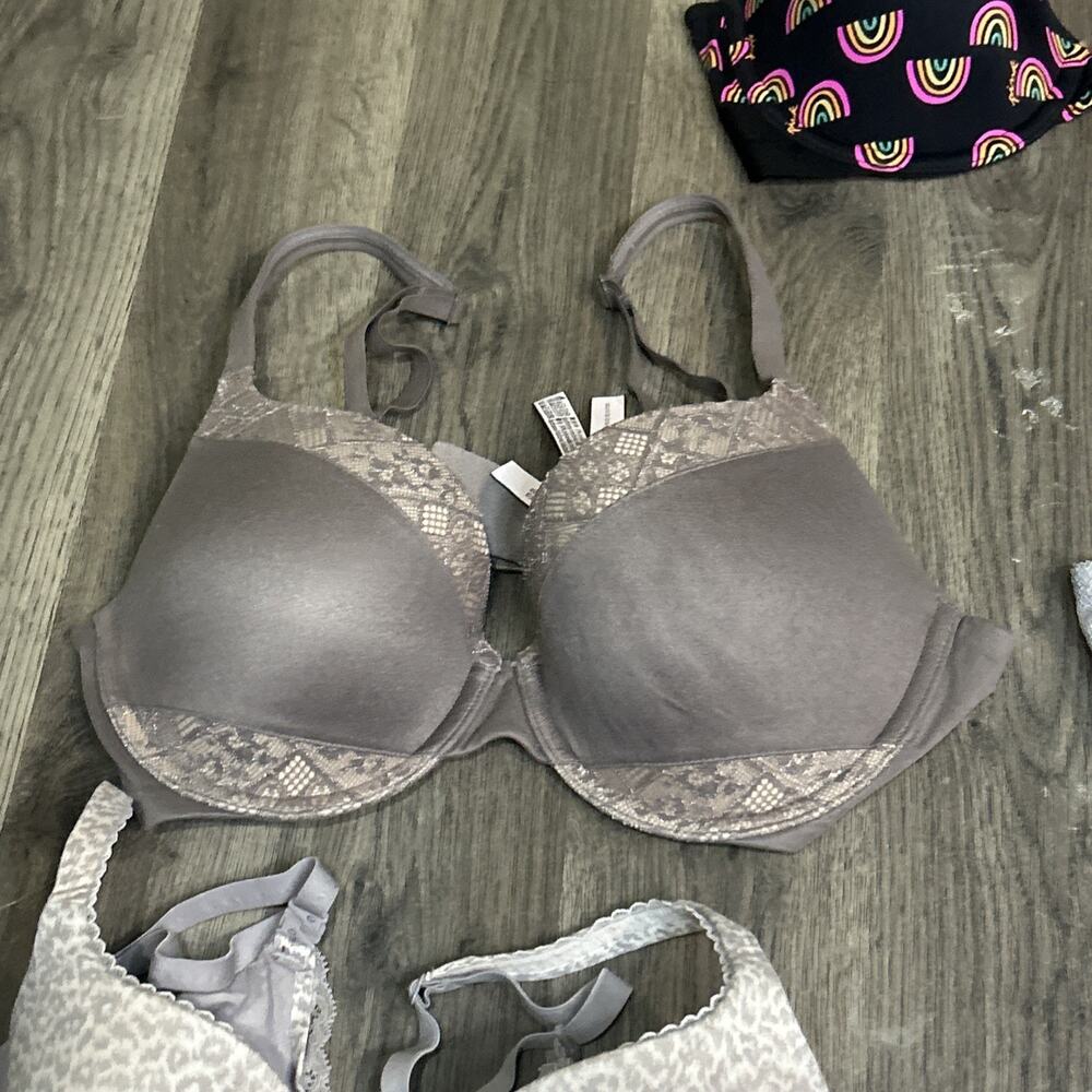 Lot Of 5 Victoria's Secret Bra’s 36C Various Fits See Pictures 4 VS 1 PINK - Picture 3 of 16